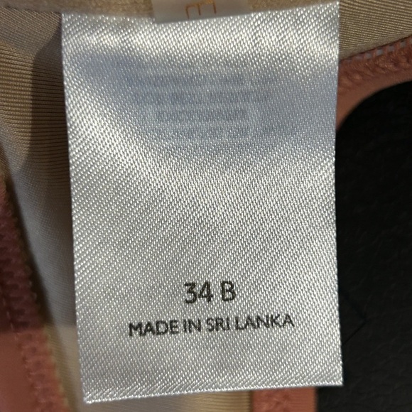 Shade & Shore Women’s Bikini Top String Bikini Padded Top size-34B NWT - Picture 5 of 10